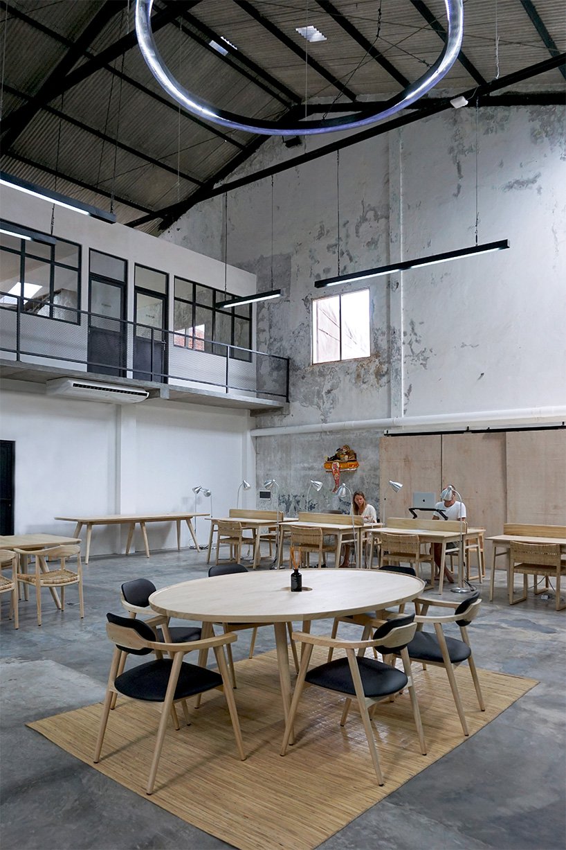 建築改造，廠房改造，國外辦公室設計，創意人工作室，印尼” width=