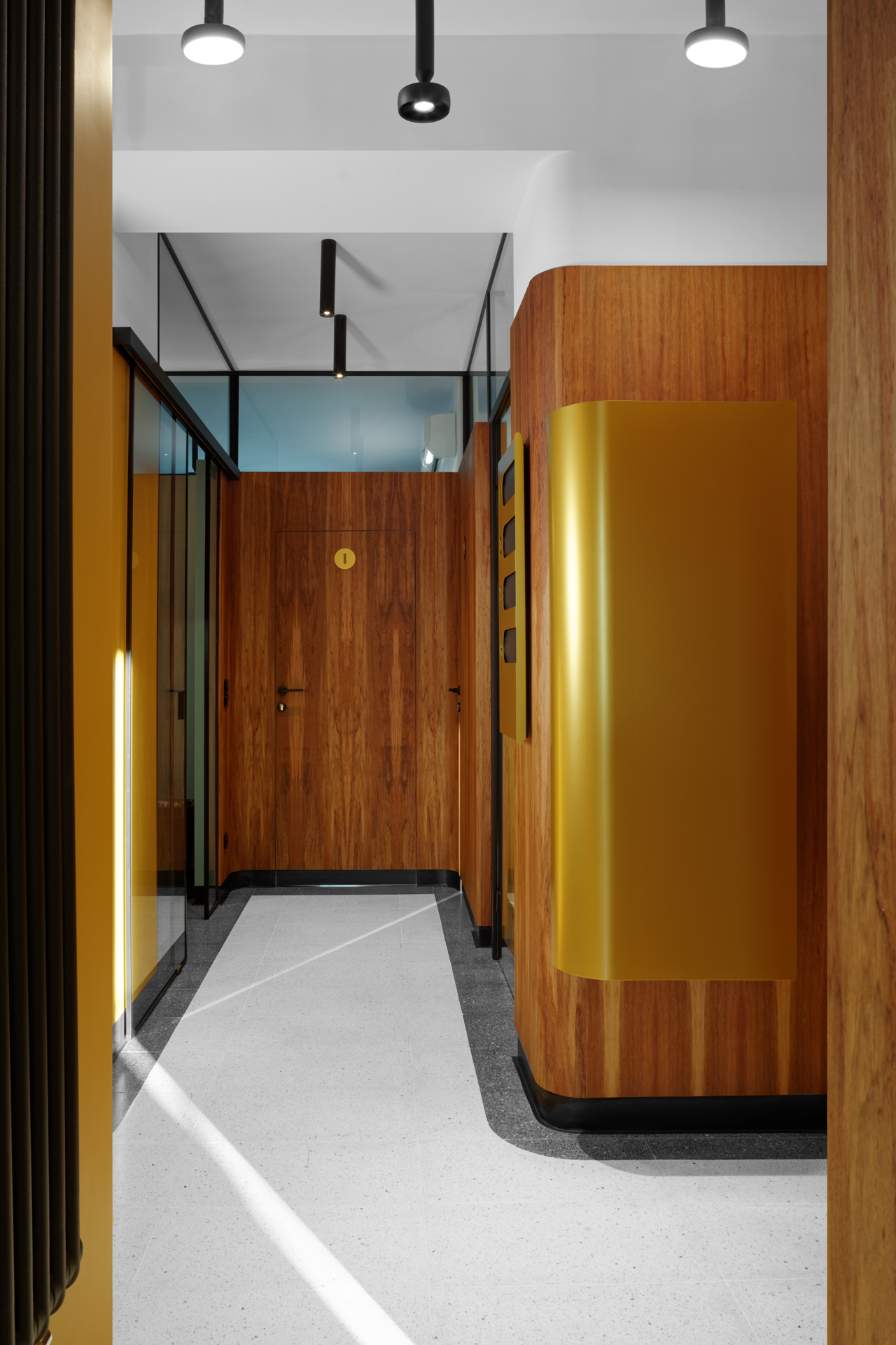 辦公空間，國外辦公設計，波蘭，建築改造，聯合辦公