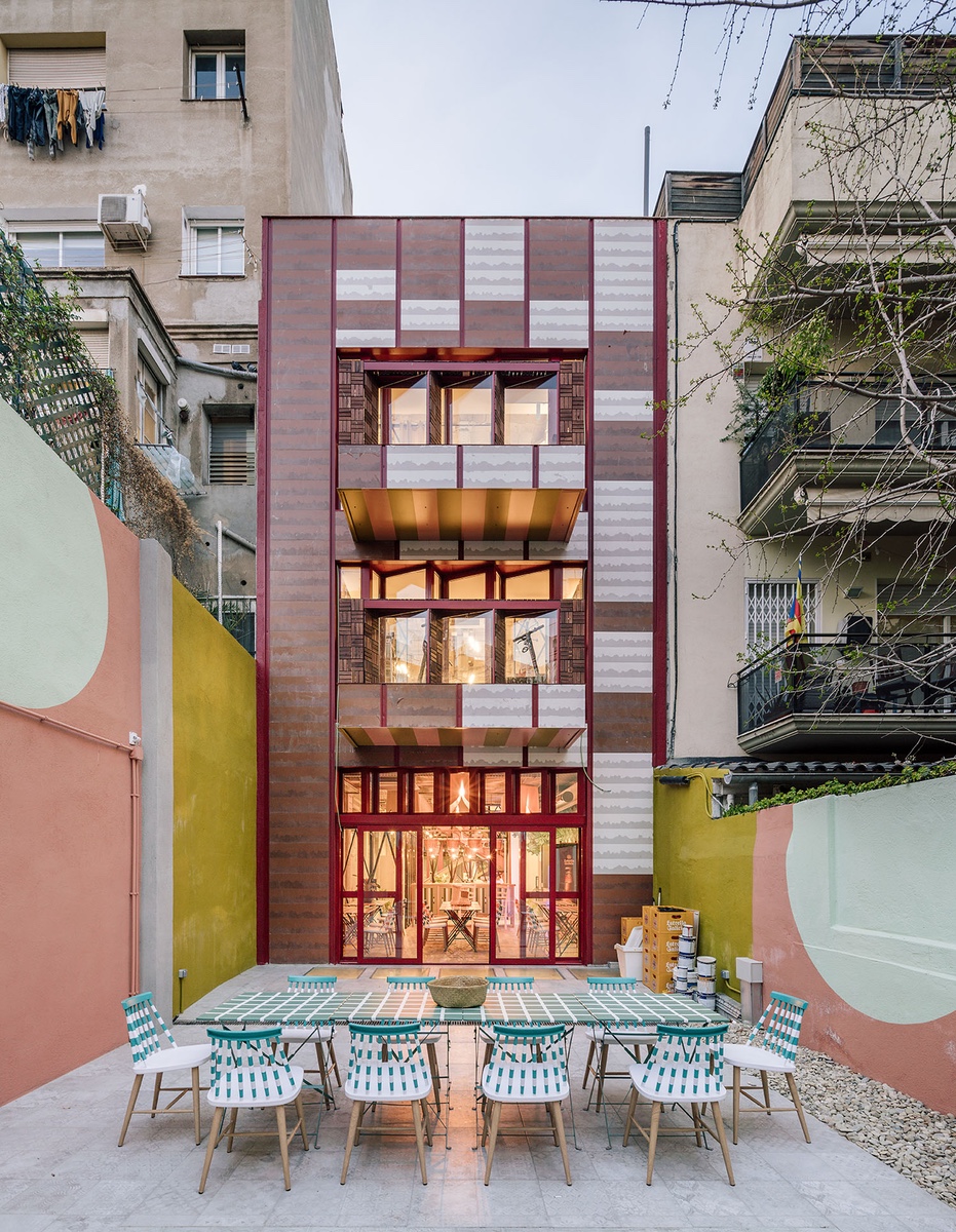 辦公空間，聯合辦公，建築改造，Izaskun Chinchilla，國外辦公室設計