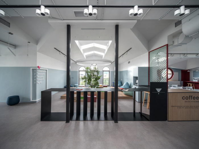 辦公空間,國外辦公室設計,Nika Vorotyntseva,基輔,銀行辦公室