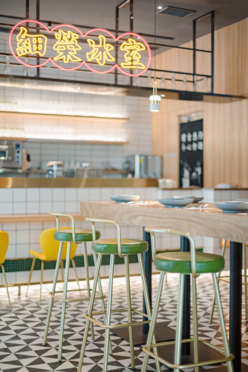 餐飲空間,無非設計,深圳,項目投稿,港食餐廳,小榮大勝
