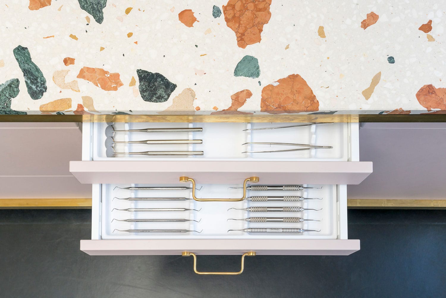 商業空間,牙醫診所,柏林,診所設計,Studio Karhard