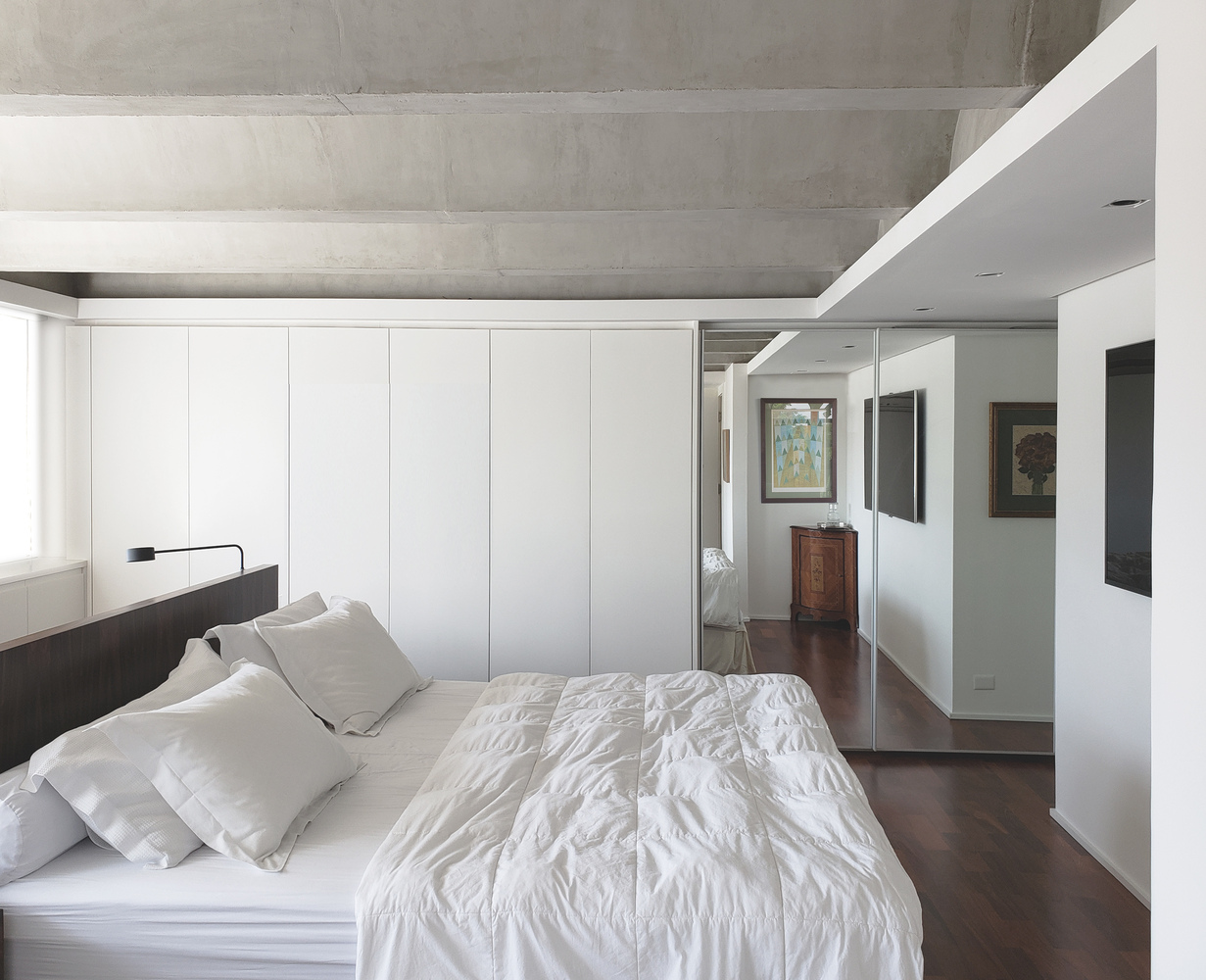 國外住宅空間設計，住宅空間，聖保羅，公寓翻新，STUDIO LIM，建築改造