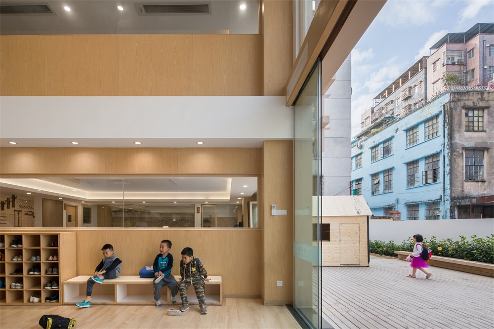 幼兒園設計，廣州，兒童活動中心，幼教中心，VMDPE圓道設計
