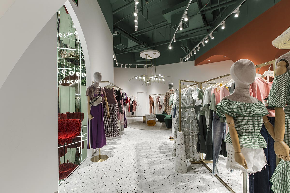 柏納德空間設計 ,女裝店設計,DOTACOKO女裝店,深圳網紅店設計,深圳女裝品牌店設計