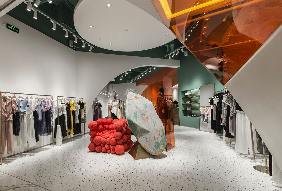 柏納德空間設計 ,女裝店設計,DOTACOKO女裝店,深圳網紅店設計,深圳女裝品牌店設計
