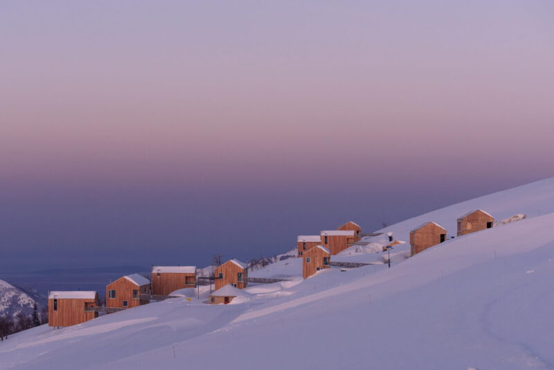 Brian MacKay-Lyons | 美國雪山上的小屋