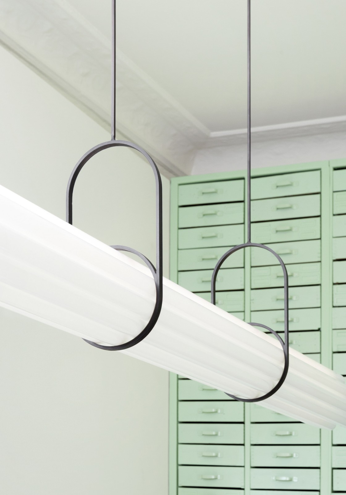 商業空間，眼鏡店，國外眼鏡店設計，薄荷綠空間，時尚空間