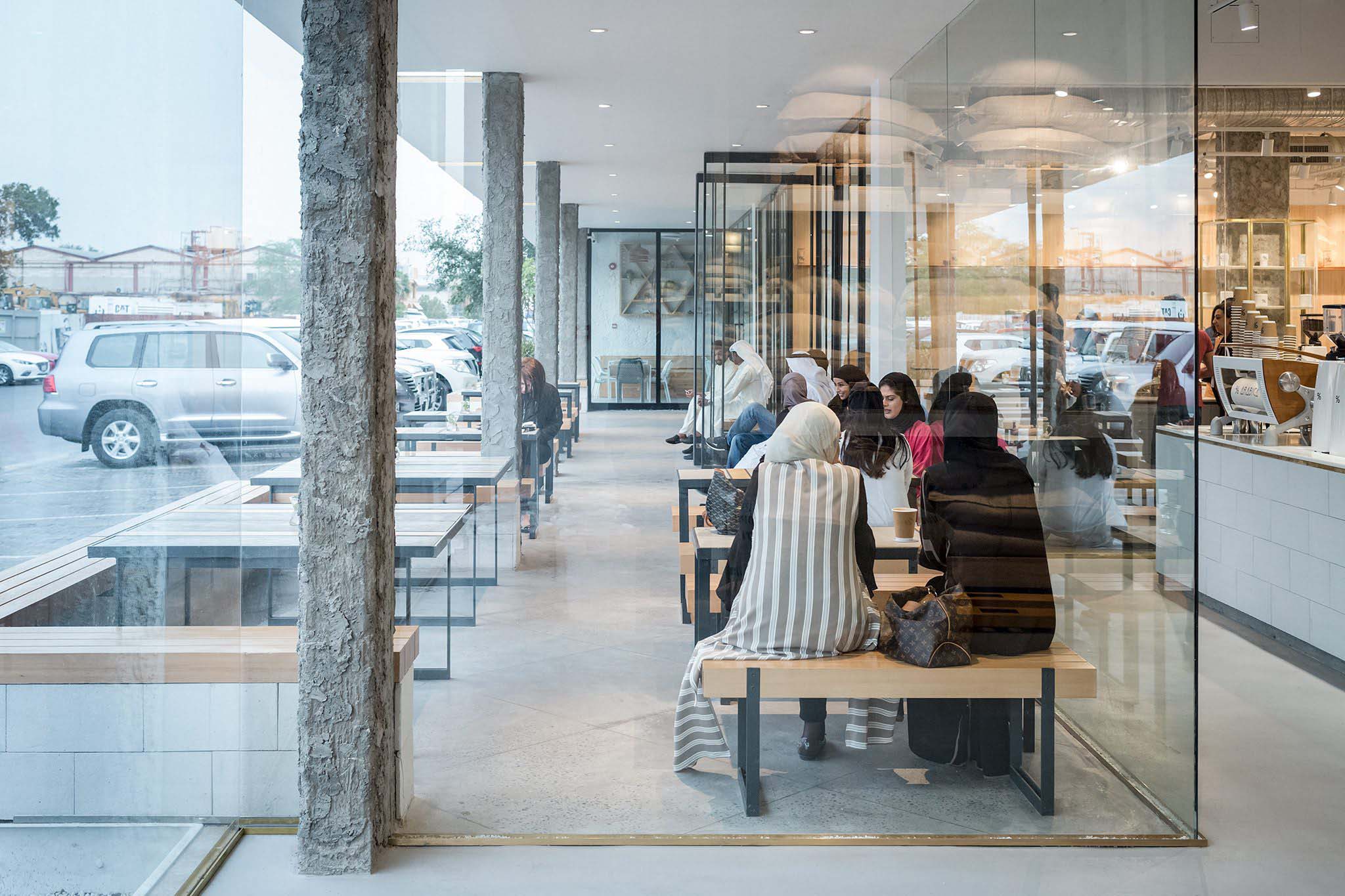 咖啡廳設計，百分號咖啡廳，%咖啡廳，% ARABICA，加藤匡毅，東海林克範，網紅咖啡廳，深圳灣萬象城%咖啡廳