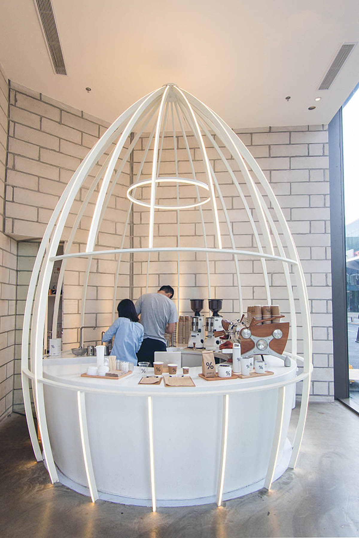 咖啡廳設計，百分號咖啡廳，%咖啡廳，% ARABICA，加藤匡毅，東海林克範，網紅咖啡廳，深圳灣萬象城%咖啡廳