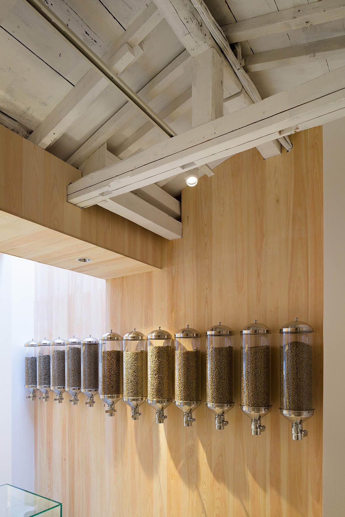 咖啡廳設計，百分號咖啡廳，%咖啡廳，% ARABICA，加藤匡毅，東海林克範，網紅咖啡廳，深圳灣萬象城%咖啡廳