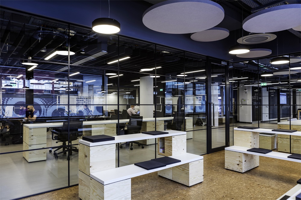 辦公空間，國外辦公室設計，工業風辦公室，科技公司辦公室，區塊鏈技術公司ConsenSys