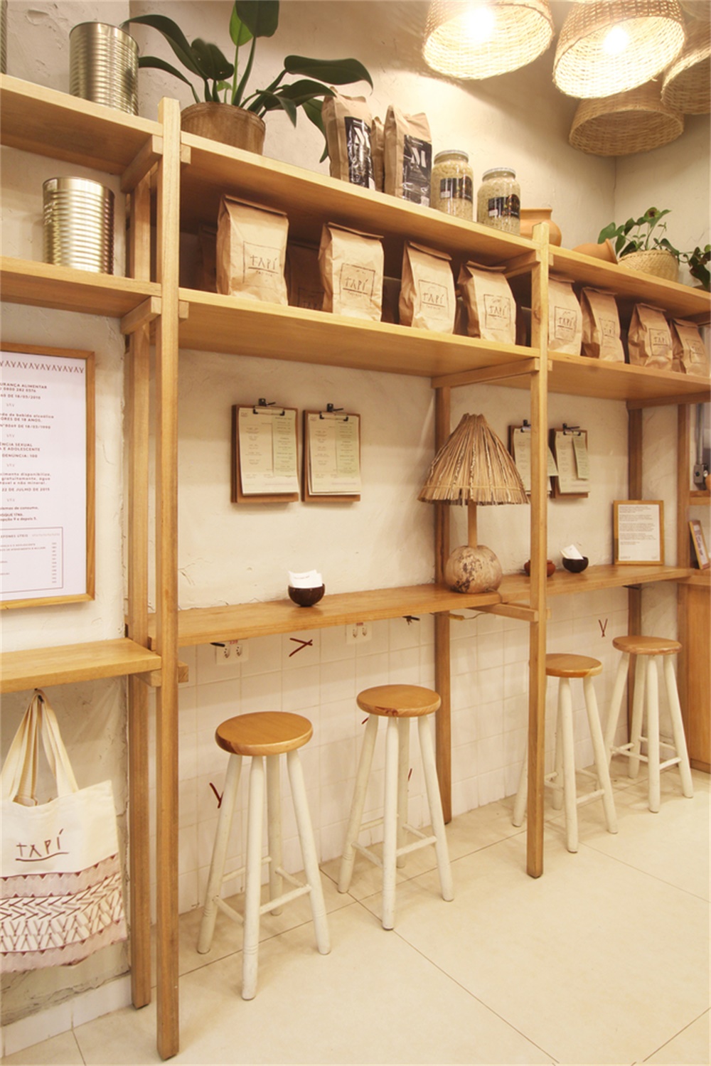 餐飲空間,國外小店設計,餐廳設計,小店設計,Tavares Duayer