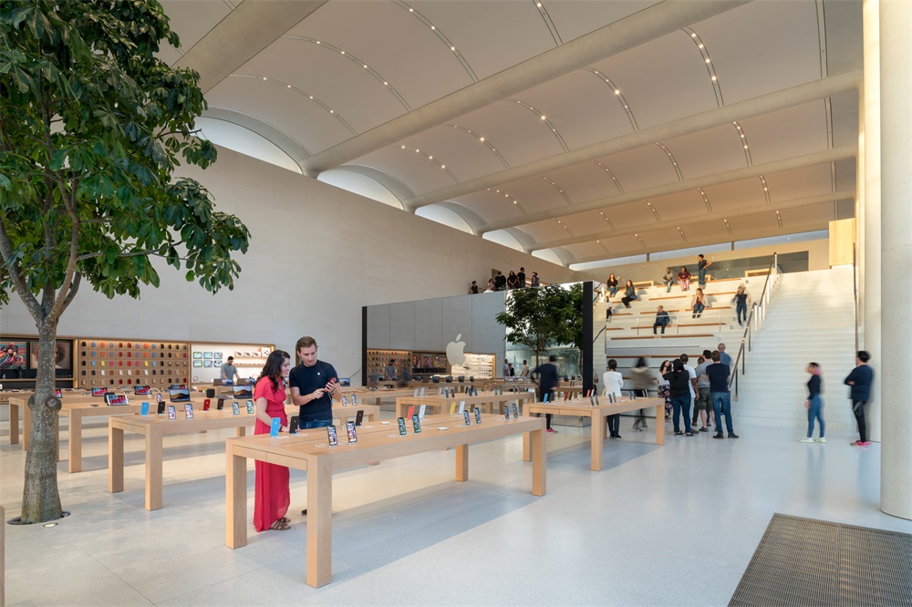 商業空間，蘋果店設計，手機體驗店，Apple Store，Foster + Partners