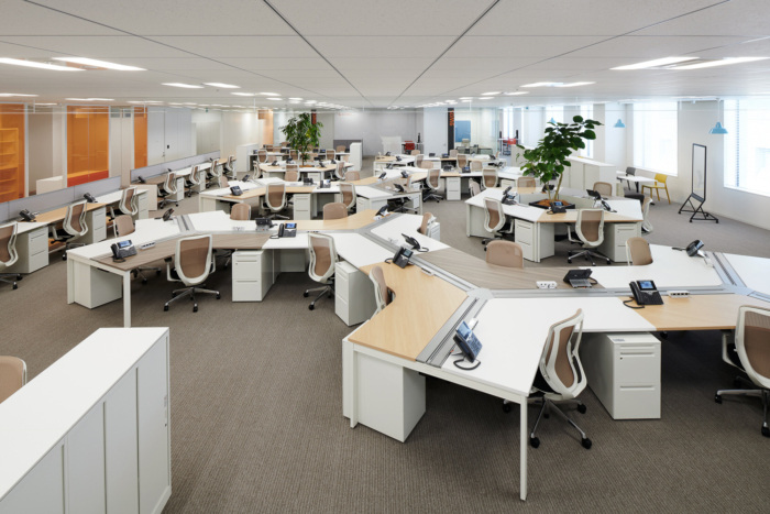辦公空間，國外辦公室設計，保險公司辦公室，東京，日本辦公室