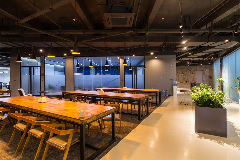 辦公空間，國內辦公室設計，總部，南京，新能源汽車辦公室，項目投稿