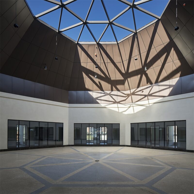 UAD | 大連理工大學管理與經濟學部樓