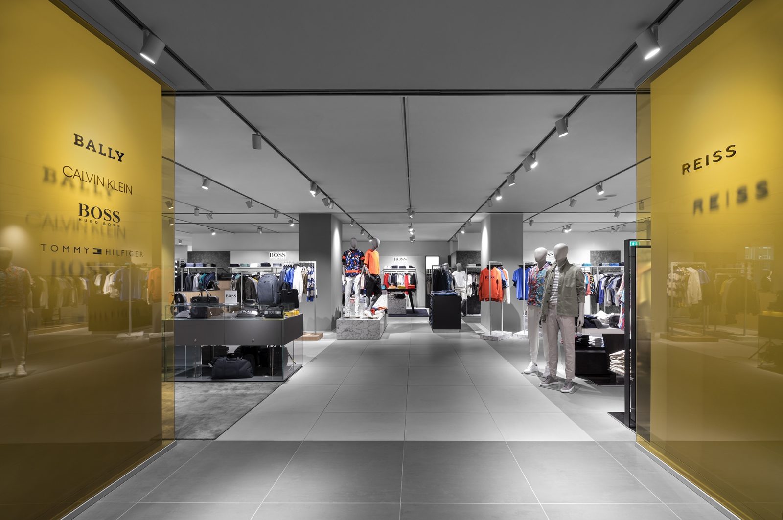 商業空間，阿姆斯特丹，百貨商店設計，男裝店設計，奢侈品店設計