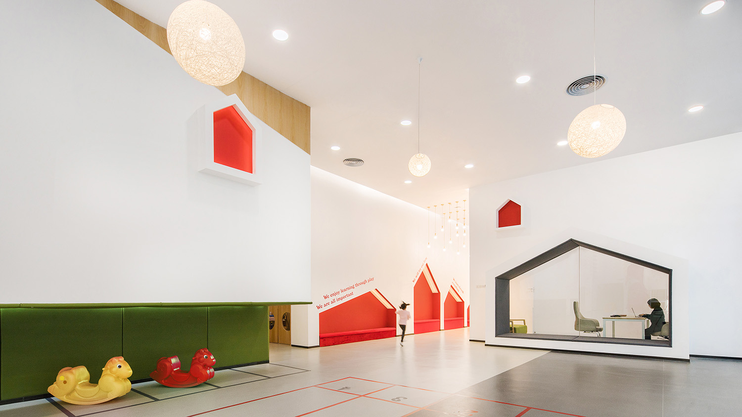 MOC DESIGN OFFICE，MOC設計，壹方中心溫莎雙語幼兒園，溫莎雙語幼兒園，幼兒園設計，兒童娛樂中心設計，項目投稿