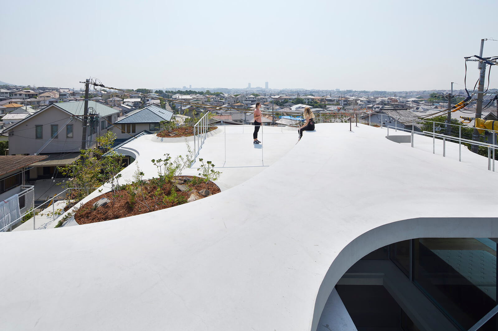 畑友洋建築設計事務所，住宅設計，別墅設計，日本住宅設計，大地の家，建築設計