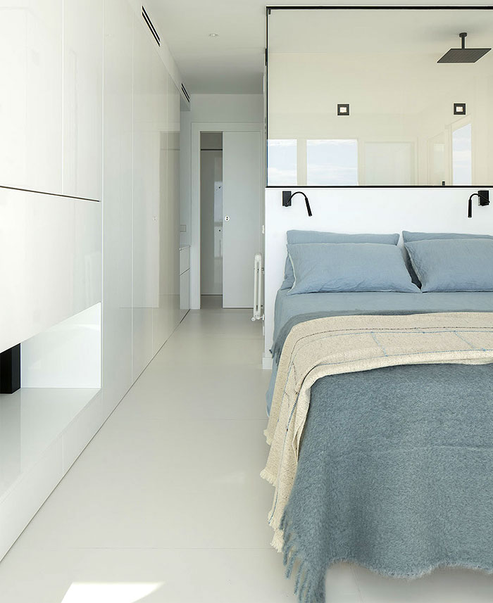 住宅空間，巴塞羅那，國外住宅空間設計，極簡風格，海邊公寓，公寓設計