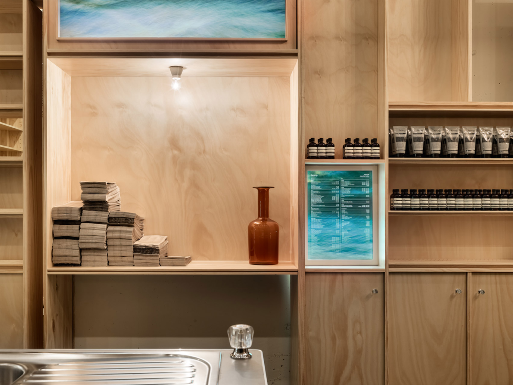 商業空間,零售空間,伊索Aesop,零售店設計,Mlkk Studio