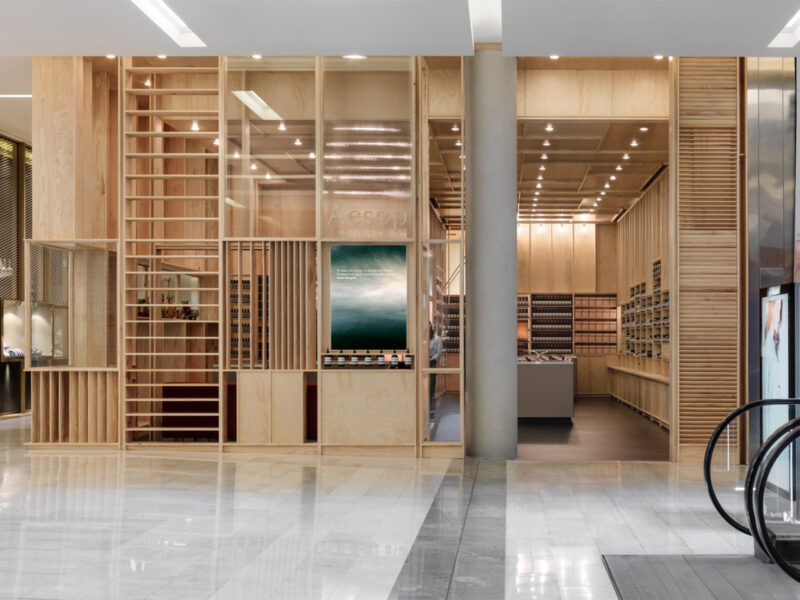 Mlkk Studio | 兩間伊索Aesop店麵設計