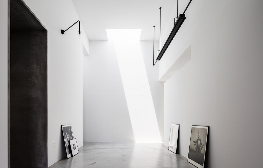 SOHO住宅，SOHO設計，室內設計，極簡風格，住宅辦公，辦公室設計，清水混凝土