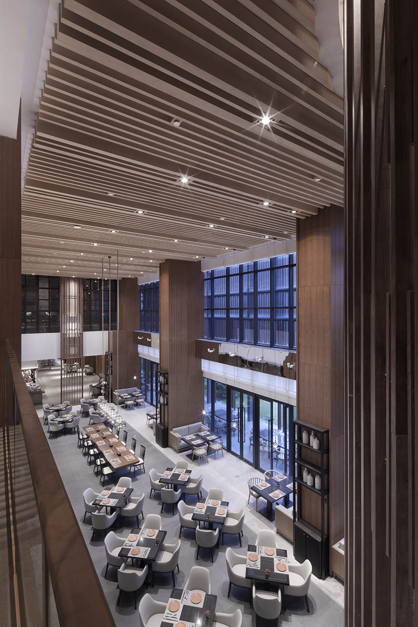 寧波東錢湖康得思度假酒店、東悅市集全日餐廳、一夕設計 & 洪濤設計、明閣中餐廳、湖居特色餐廳、二十九度酒吧