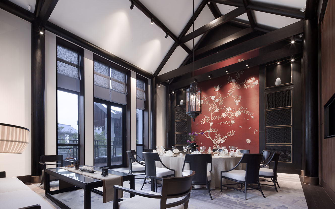 寧波東錢湖康得思度假酒店、東悅市集全日餐廳、一夕設計 & 洪濤設計、明閣中餐廳、湖居特色餐廳、二十九度酒吧