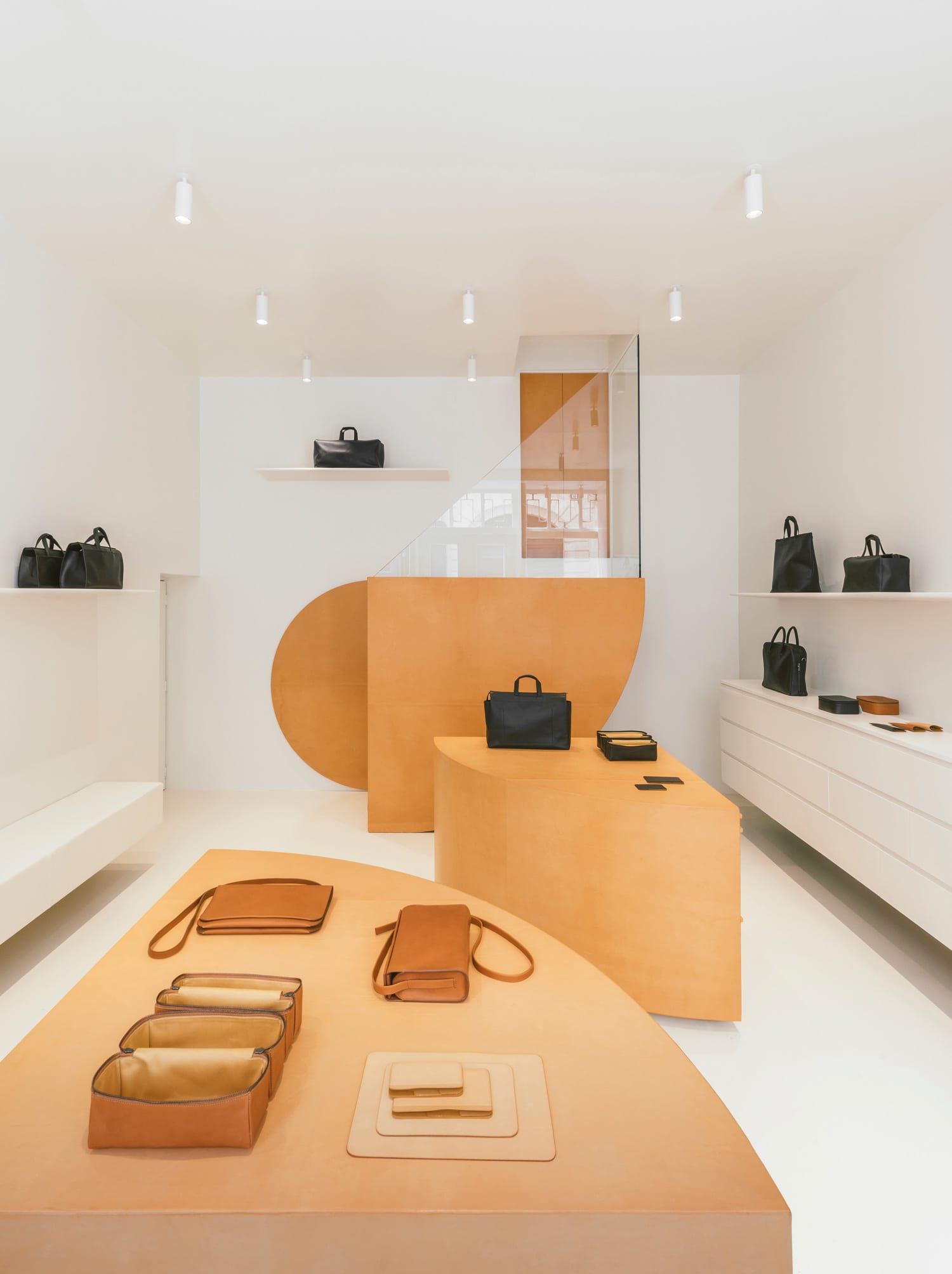 商業空間,店鋪設計,時尚空間,巴黎,精品店設計,Isaac Reina