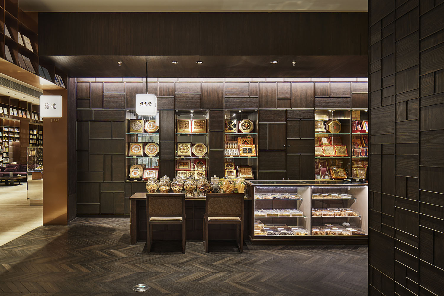 池貝知子/ ikg inc.，前簷，深圳前簷書店，深圳灣萬象城前簷書店，書店設計，項目投稿