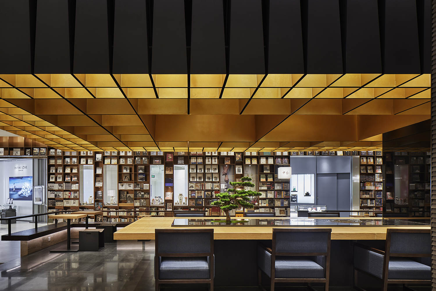 池貝知子/ ikg inc.，前簷，深圳前簷書店，深圳灣萬象城前簷書店，書店設計，項目投稿