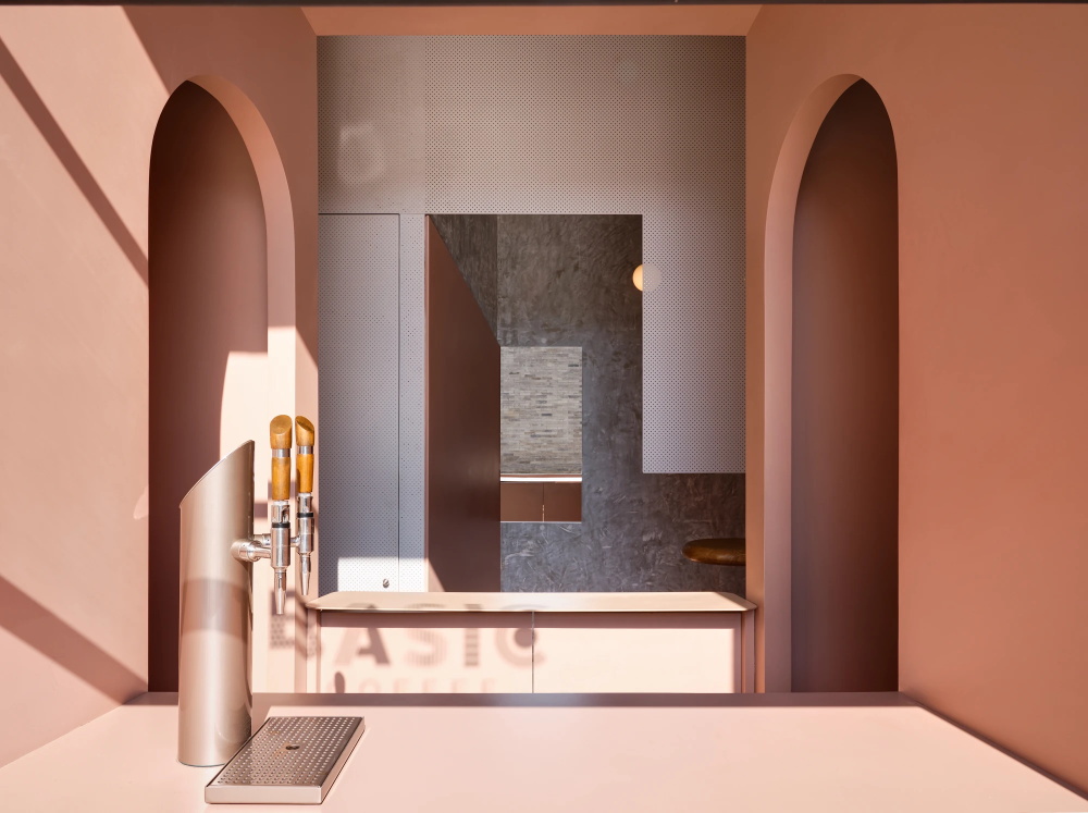 餐飲空間，咖啡店設計，休閑空間，咖啡廳設計，BASIC COFFEE，Office AIO，本質咖啡