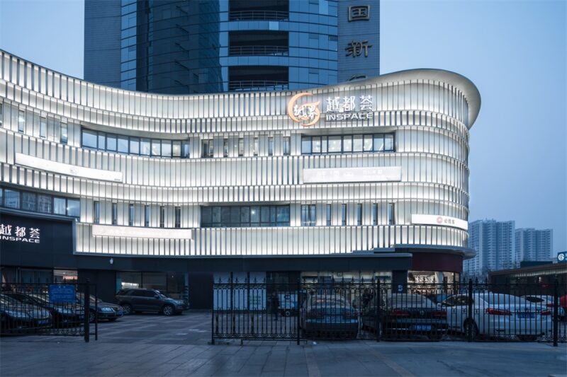 昱景設計 | 北京廣安門越都薈立麵改造