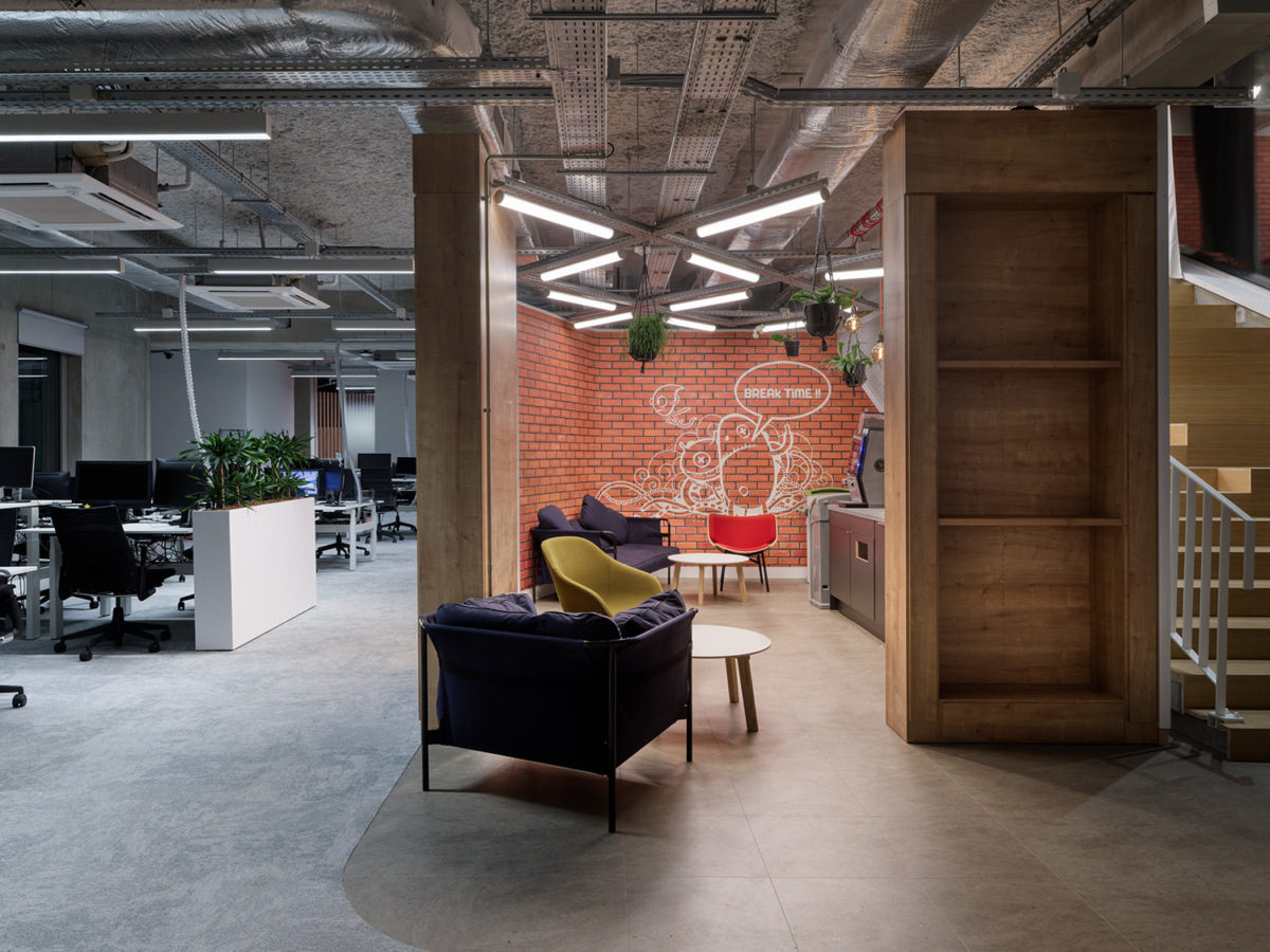 辦公空間,辦公室改造,國外辦公室設計,Booking.com,法國,SINCE Architects