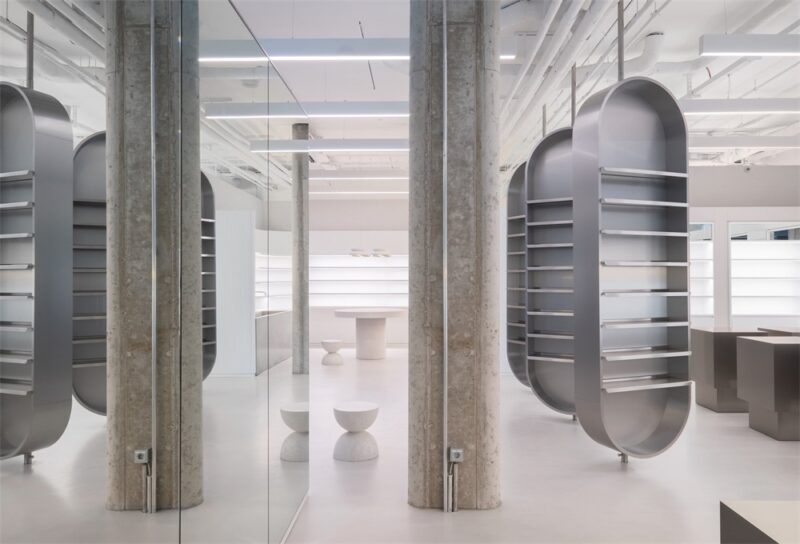 Batek Architekten l 柏林極簡主義ins -worthy美容院