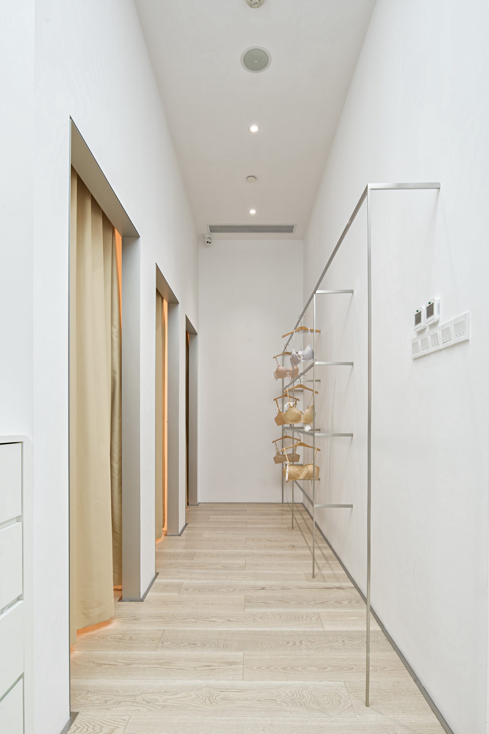 商業空間,店鋪設計,NAN Architects,“NEIWAI”內衣旗艦店,上海,項目投稿