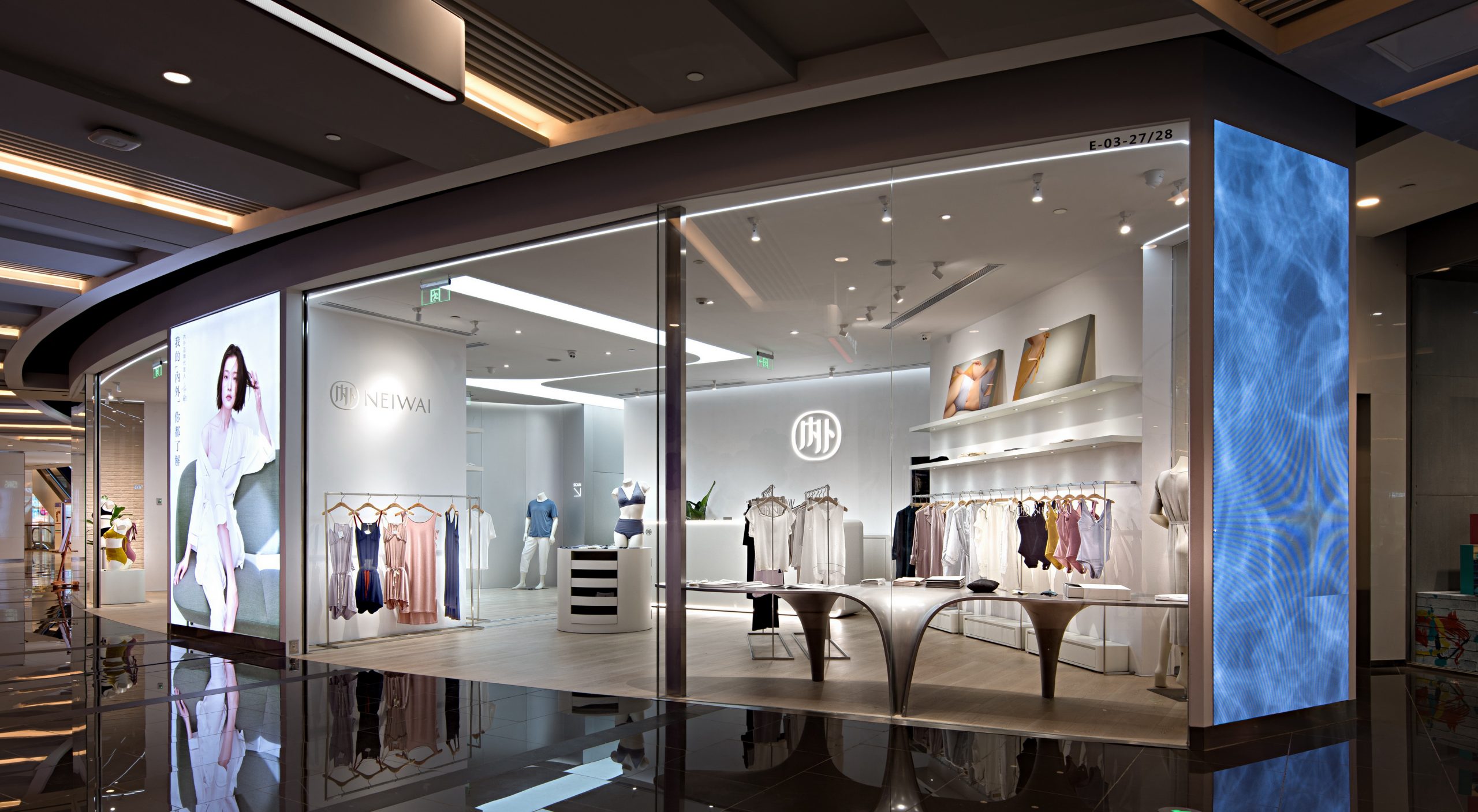 商業空間,店鋪設計,NAN Architects,“NEIWAI”內衣旗艦店,上海,項目投稿