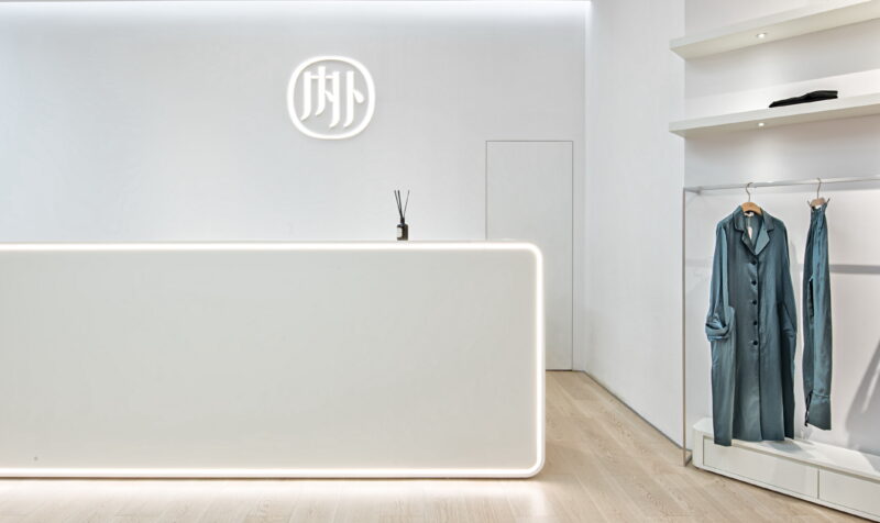 NAN Architects l 上海兩家“NEIWAI”內衣旗艦店