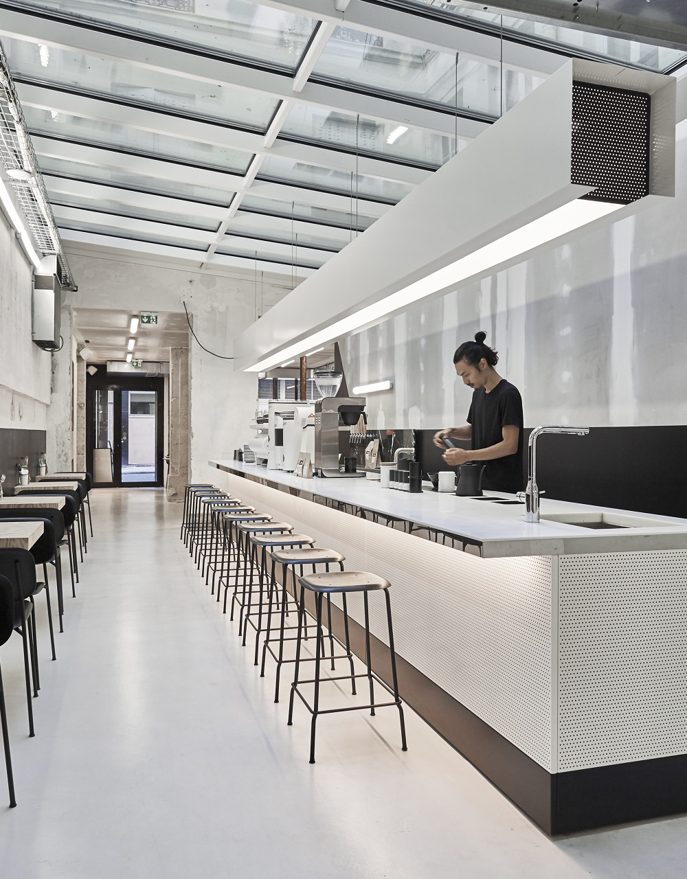 餐飲空間，巴黎，咖啡店，國外咖啡廳設計，LOFT工業風格，烘焙空間