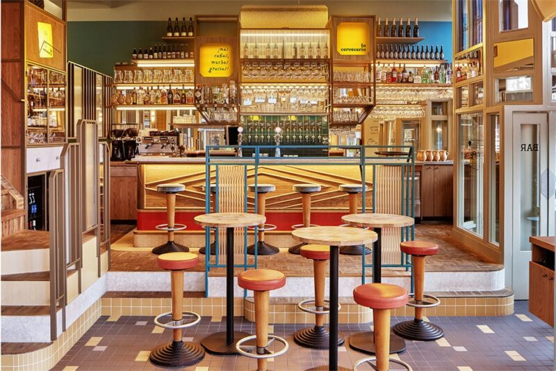 Studio Modijefsky l 荷蘭風情酒館La Cervecería