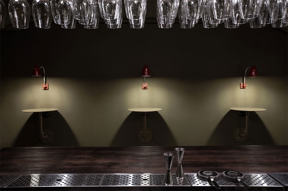 Balthazar地下酒吧,烏克蘭基輔,Rina Lovko,酒吧設計,餐飲空間,倉庫改造