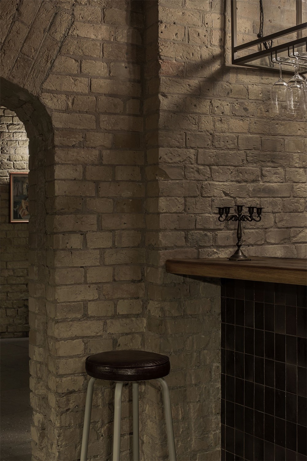 Balthazar地下酒吧,烏克蘭基輔,Rina Lovko,酒吧設計,餐飲空間,倉庫改造