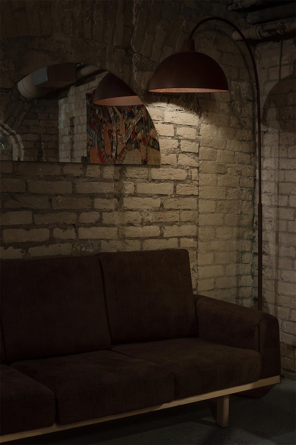 Balthazar地下酒吧,烏克蘭基輔,Rina Lovko,酒吧設計,餐飲空間,倉庫改造