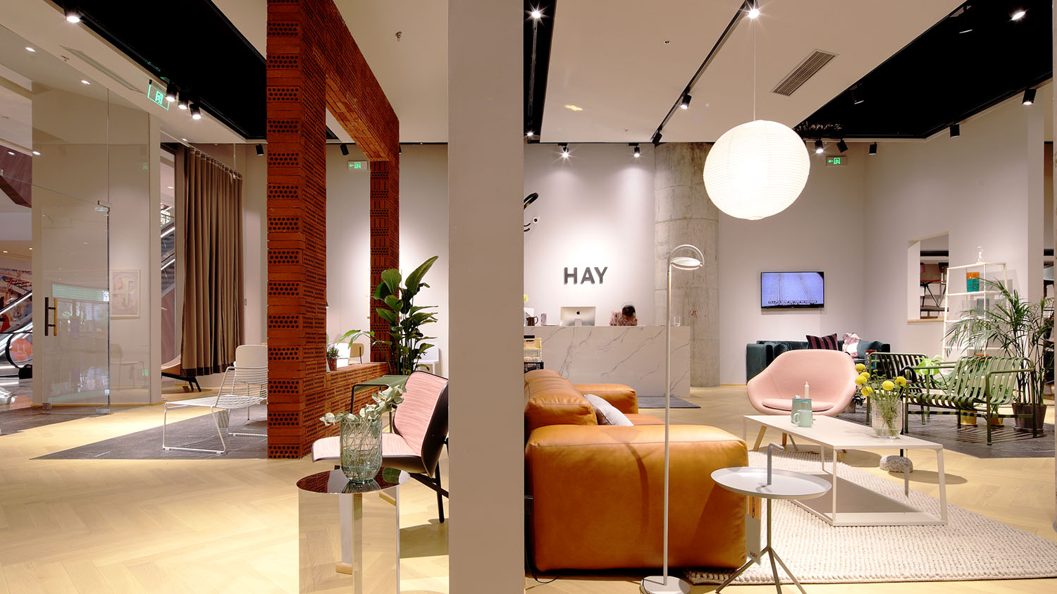 商業空間，展廳設計，家具展廳空間，HAY 武漢店，nota建築設計工作室，Nota Architects，項目投稿