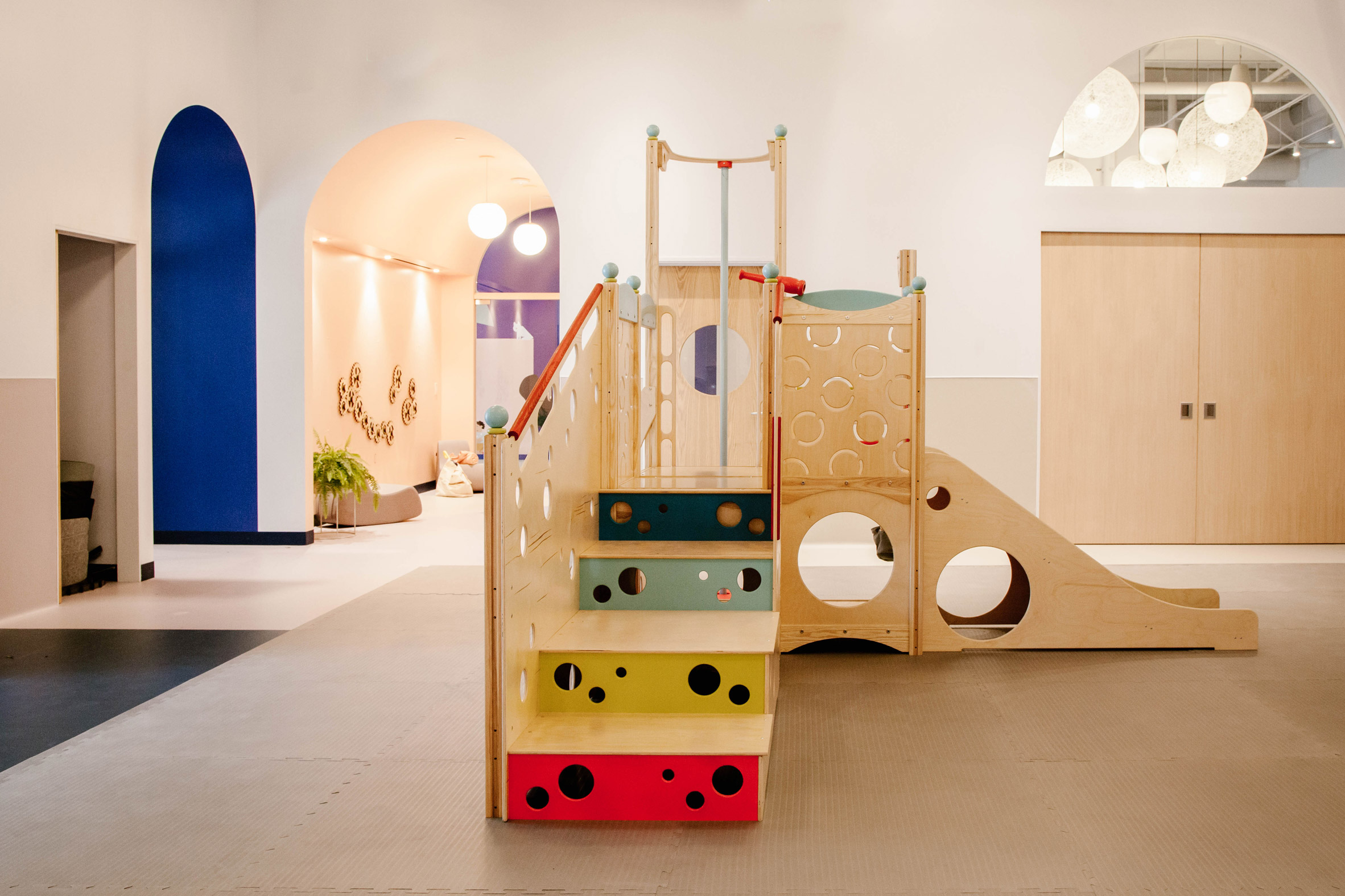 商業空間,兒童活動社區,Darien Williams,美國洛杉磯,兒童保育中心,多功能空間