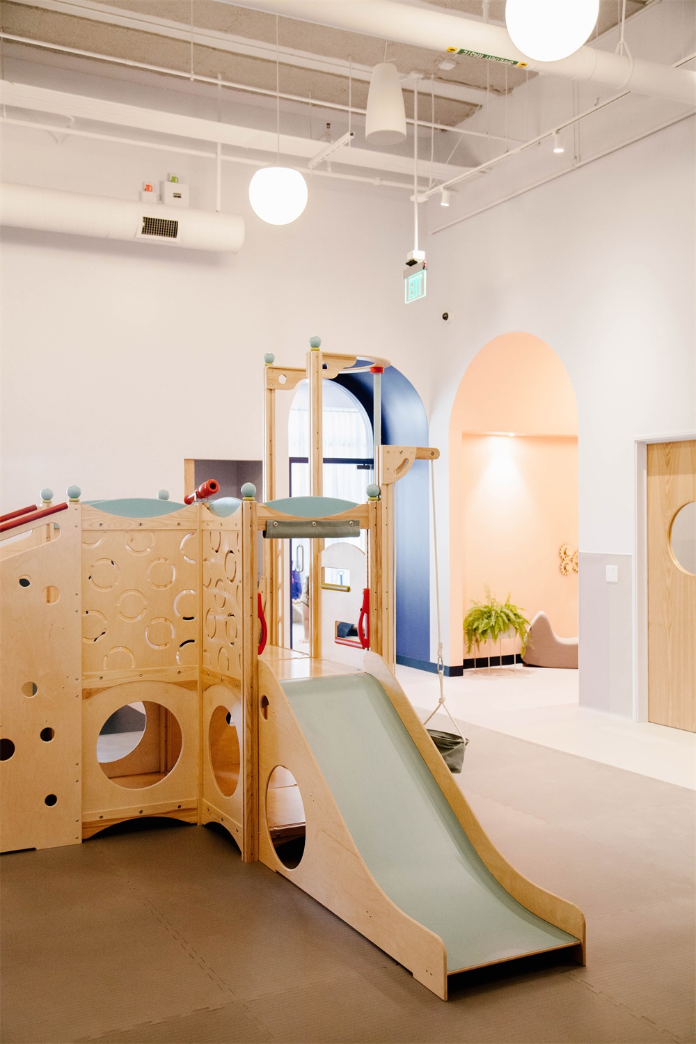 商業空間,兒童活動社區,Darien Williams,美國洛杉磯,兒童保育中心,多功能空間