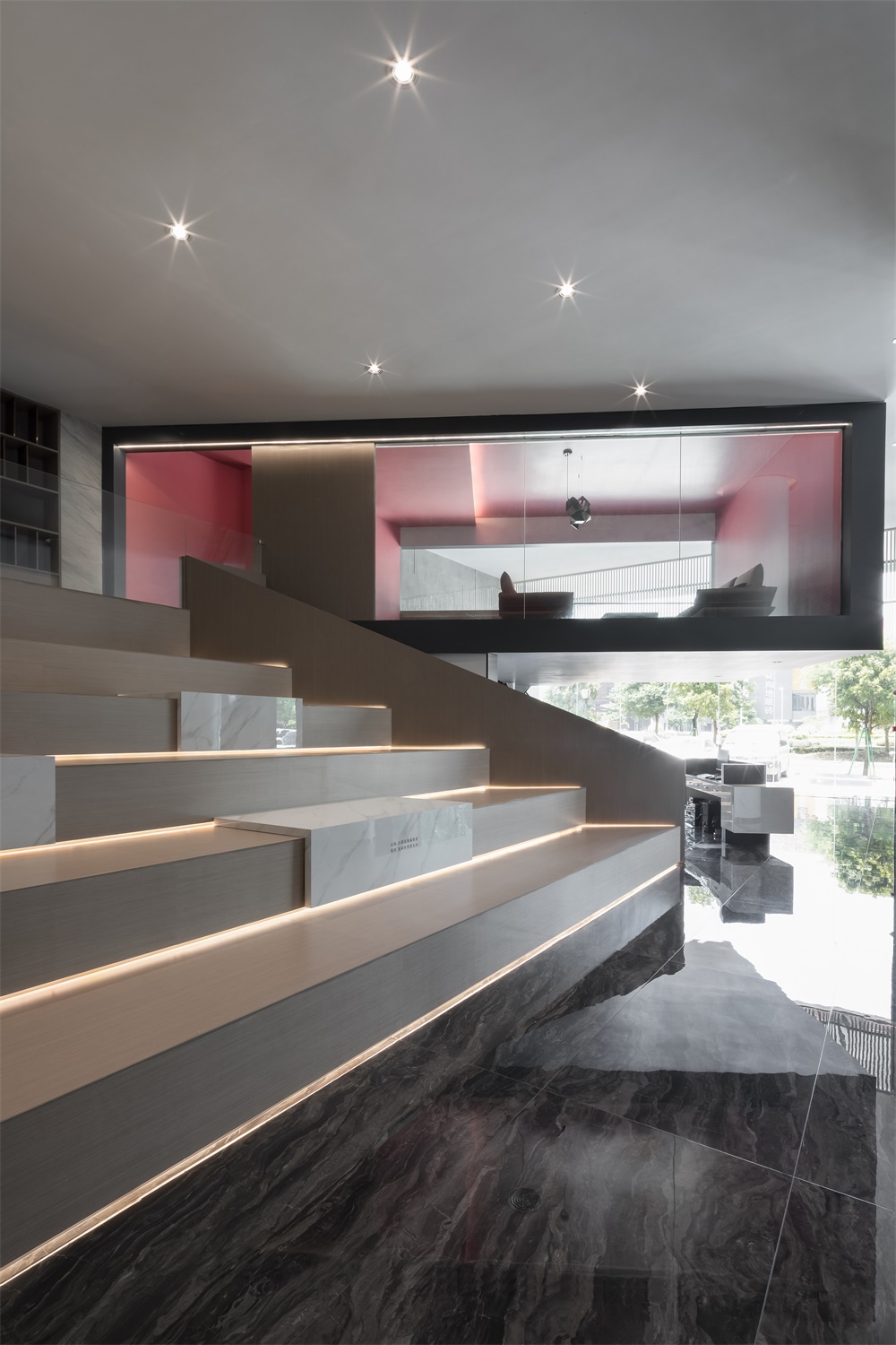 商業空間,展廳設計,陶瓷展廳空間,拓維設計,項目投稿