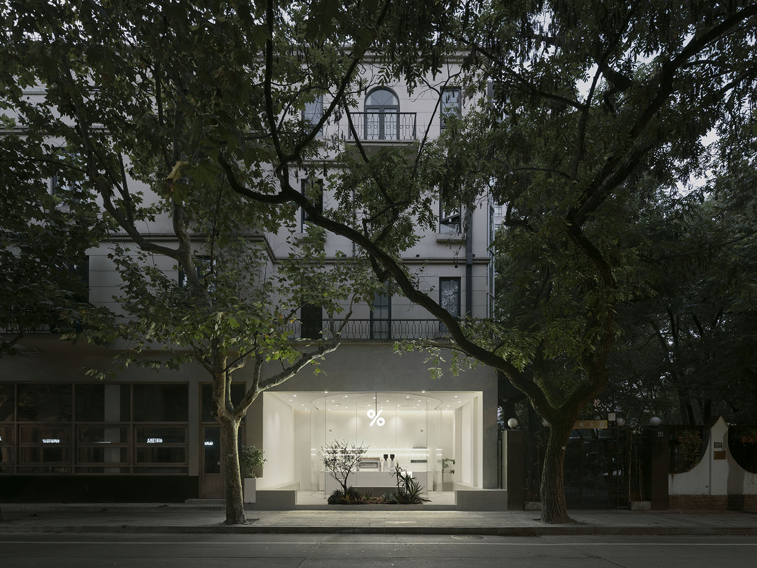 餐飲空間，咖啡廳設計，青山周平，B.L.U.E.建築設計事務所，上海